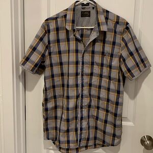 Men’s 7 Diamond shirt size Large
